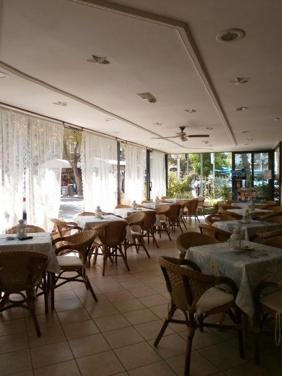 Hotel Alfredo'S 리미니 외부 사진