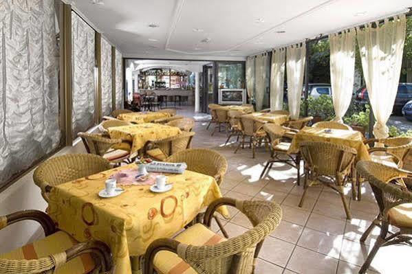 Hotel Alfredo'S 리미니 외부 사진
